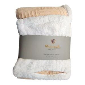 Montauk Vintage Fleece Co Velvet Sherpa Throw 50" x 60" Polyester White Peach